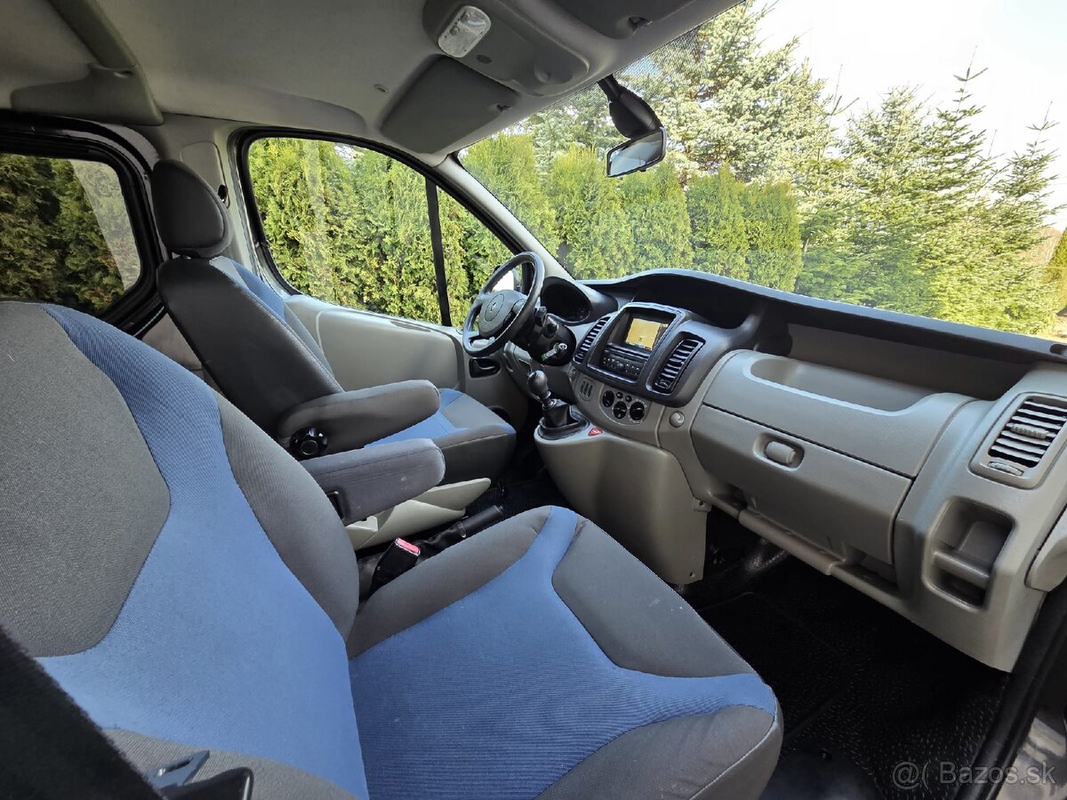 Predám 5 MIESTNU DODÁVKU Renault Trafic LONG - 14