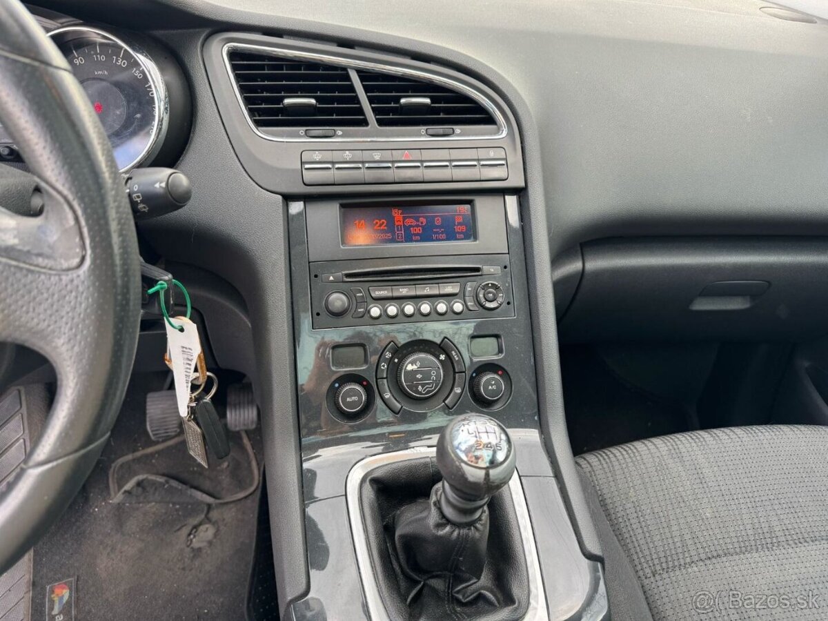 Peugeot 5008 1.6 HDI - 14