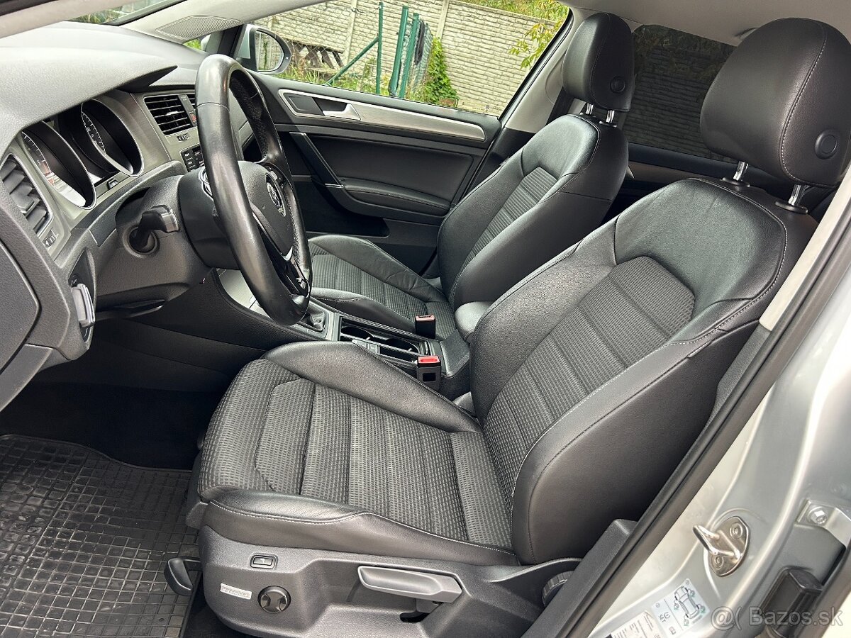 VW GOLF VARIANT 1,6 TDI,r.v2014,KÚP. SK,2.MAJITEĽ,PO SERVISE - 14