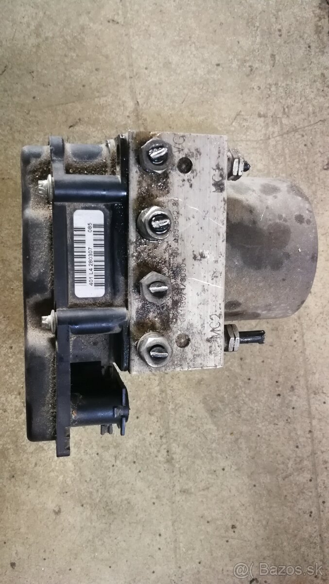 Rozpredam Citroen C4 1,6 hdi 2,0 hdi - 14