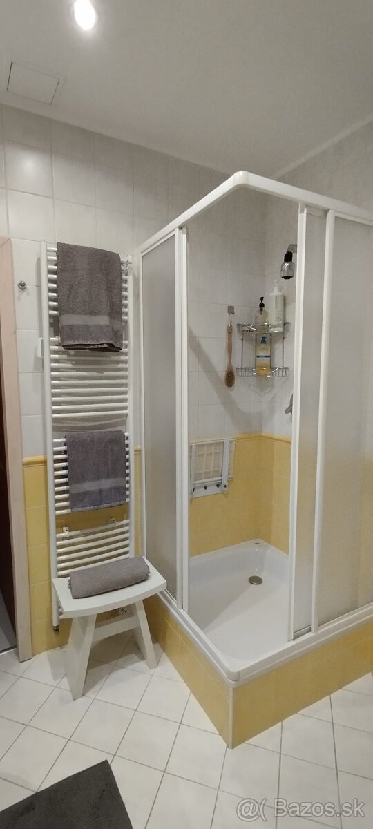 Priestranný 2 izbový byt, moderný, v tichej lokalite - 14