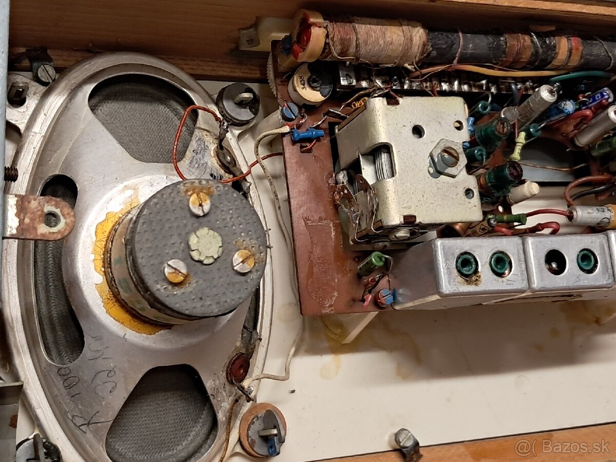 Transistor-Reiseempfänger R100 SternRadio Berlin VEB RFT - 14