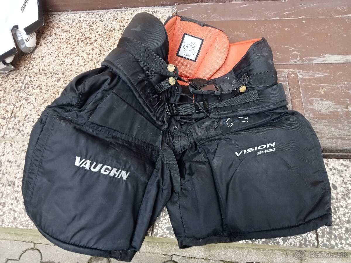 Brankárska výstroj - 14