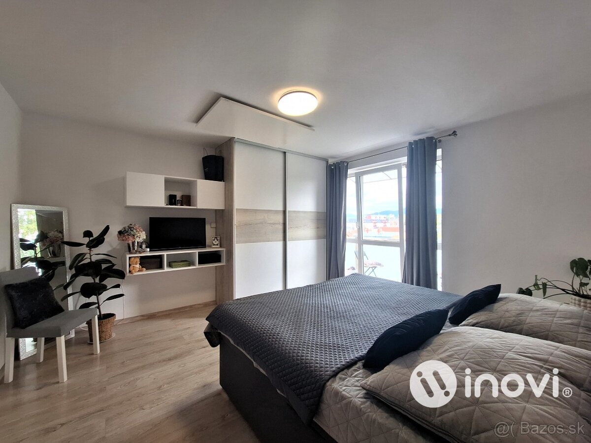 PRENÁJOM Zrekonštruovaný 2- izbový byt s balkónom - 14