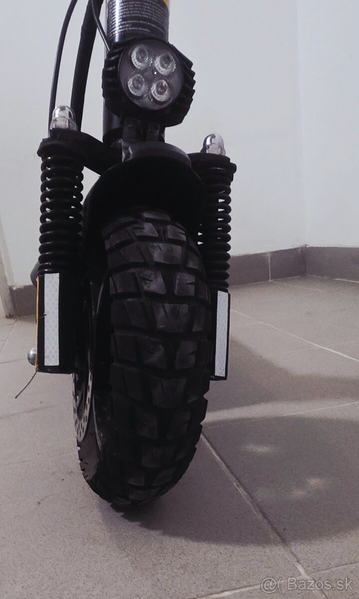 Elektrická kolobežka Kogoo Kirin M4 Pro - 14