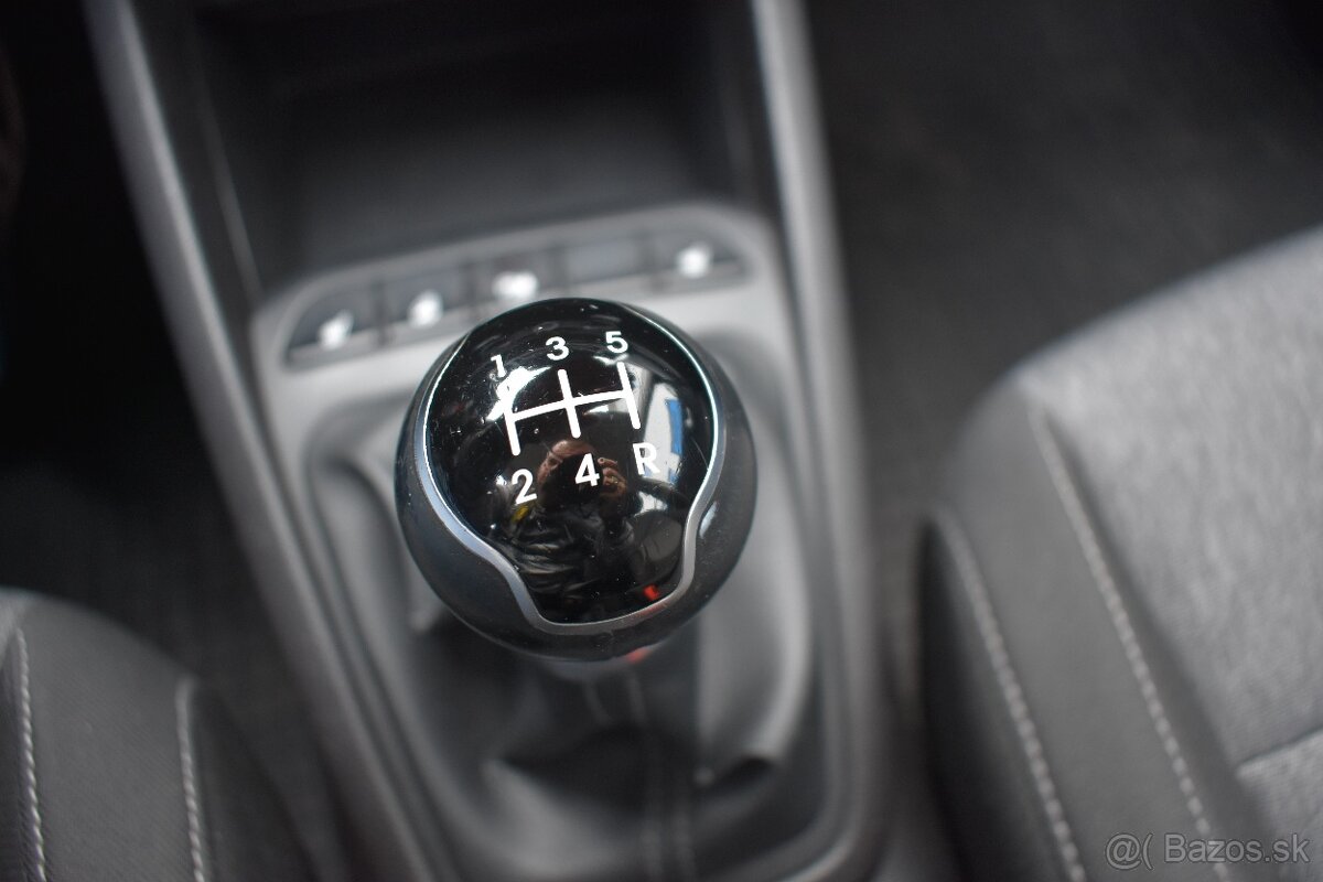 Kia Stonic 1.2i_MT/5_SK_(1.majitel) - 14