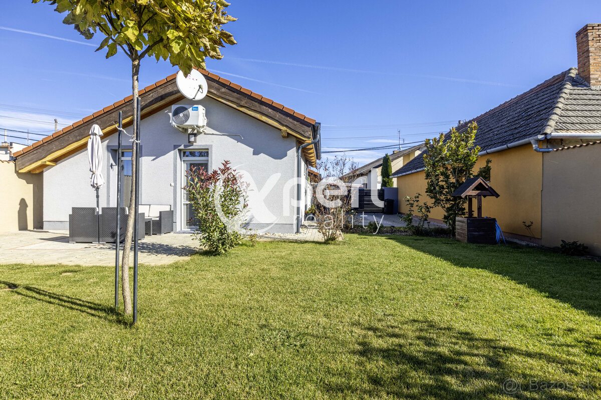 Rodinný dom – pokoj, pohodlie a skvelá dostupnosť - 14