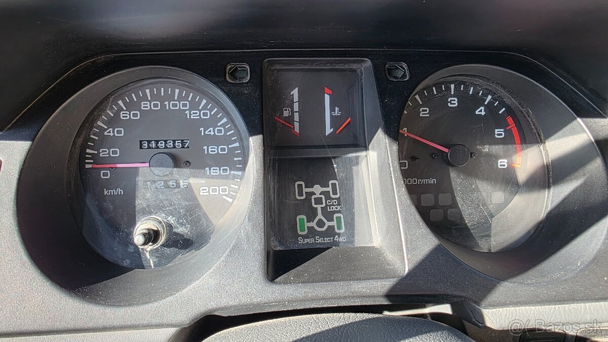 Mitsubishi Pajero 2.8 TD GLX – Super Select - 14