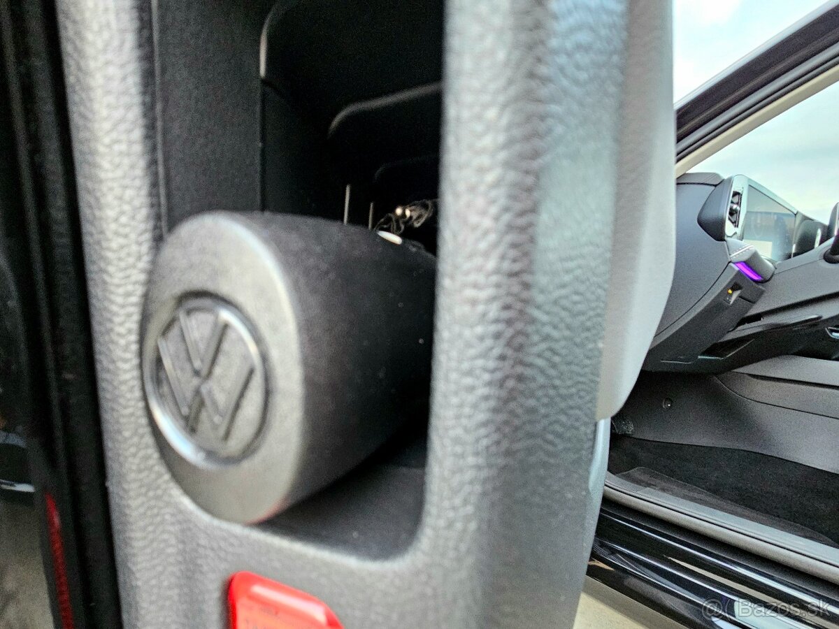 VOLKSWAGEN PASSAT B9 2.0 TDI DSG Variant Business / ODP DPH - 14