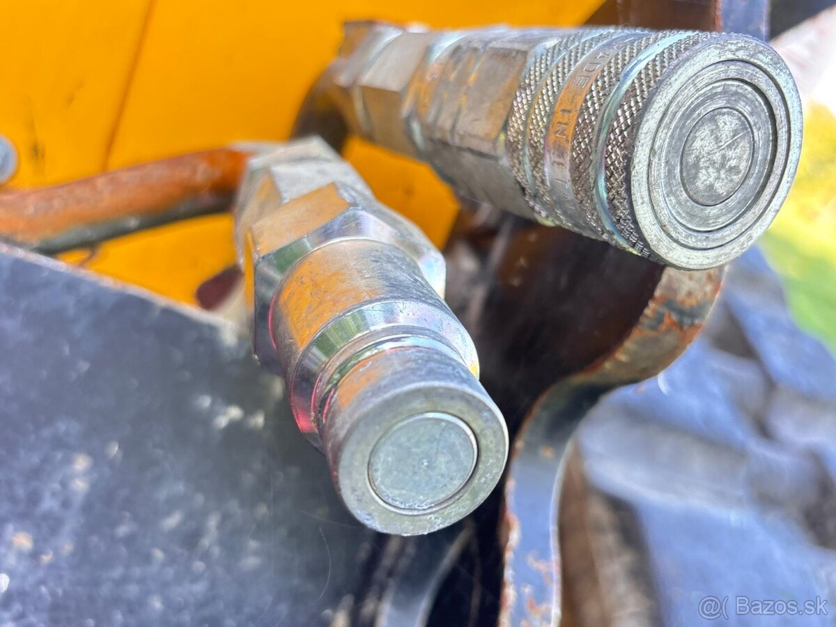 JCB Iný model JCB ROBOT 180 HF PASOVY NAKLADAC - 14