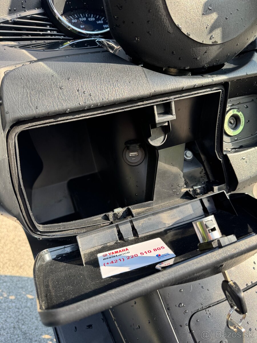 Yamaha Majesty 400 - 14