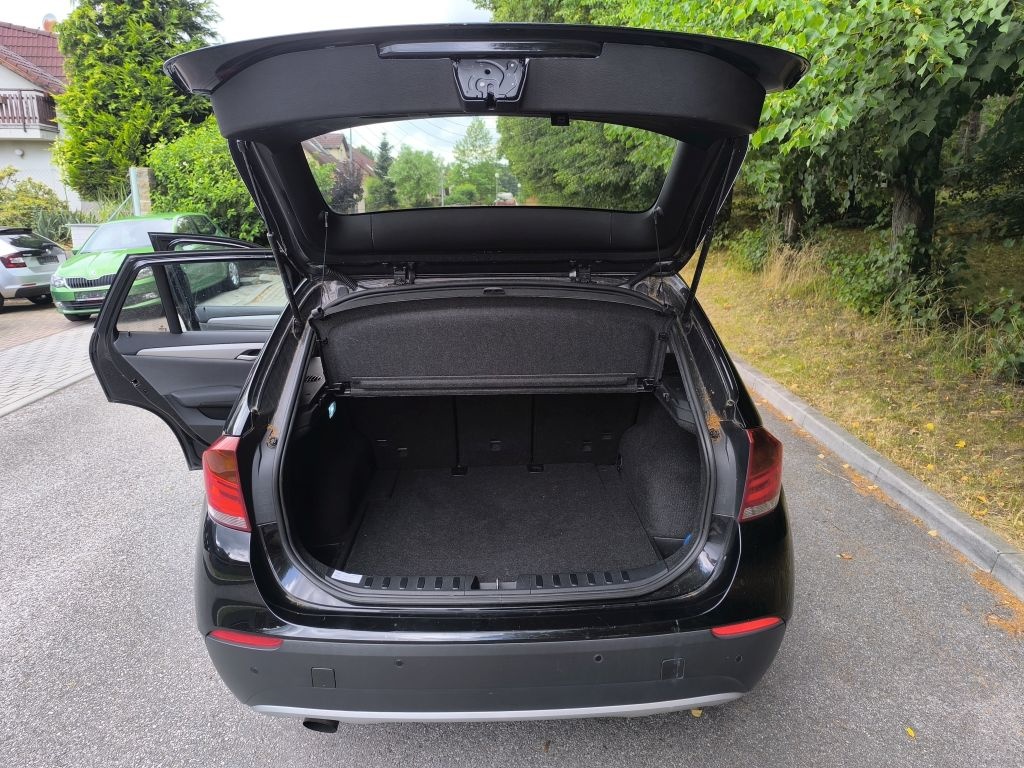 BMW X1 2,0i sDRIVE - 14