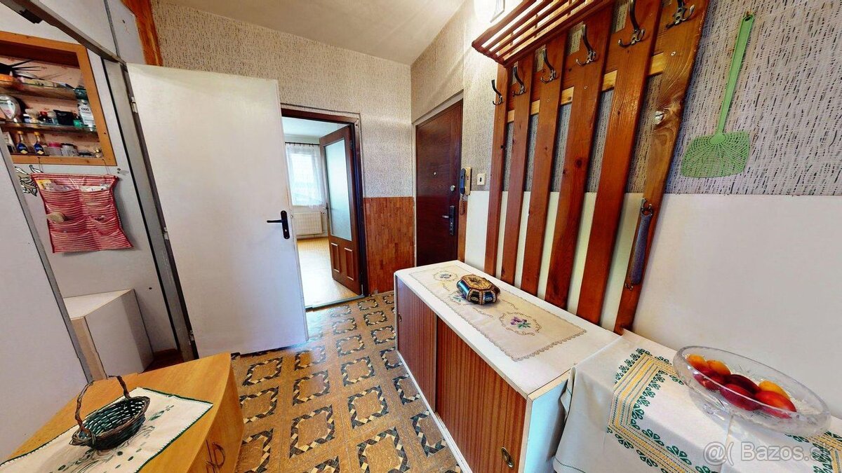 (REZERVOVANÉ) 2-IZBOVÝ BYT S LOGGIOU, KRÁSNY VÝHĽAD, 50m2, R - 14