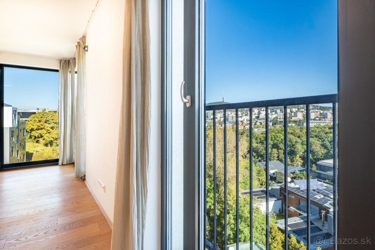 3 izbovy byt Horsky park s nadhernym vyhladom - 14