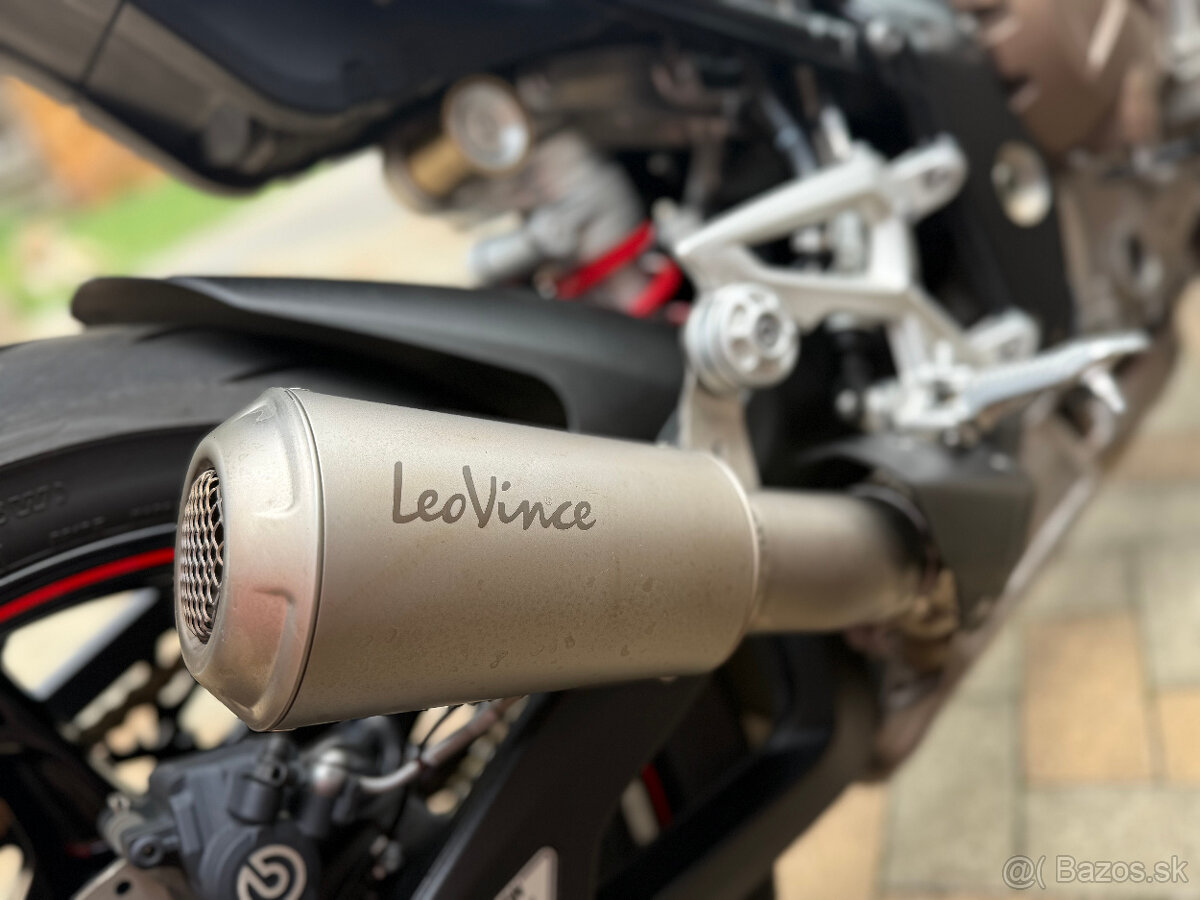 BMW S 1000 R 2021 - 14