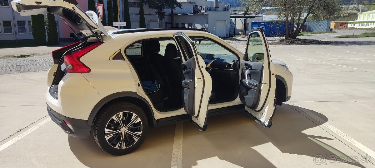 Predám - Mitsubishi eclipse cross 1,5Turbo 4X4 - 14