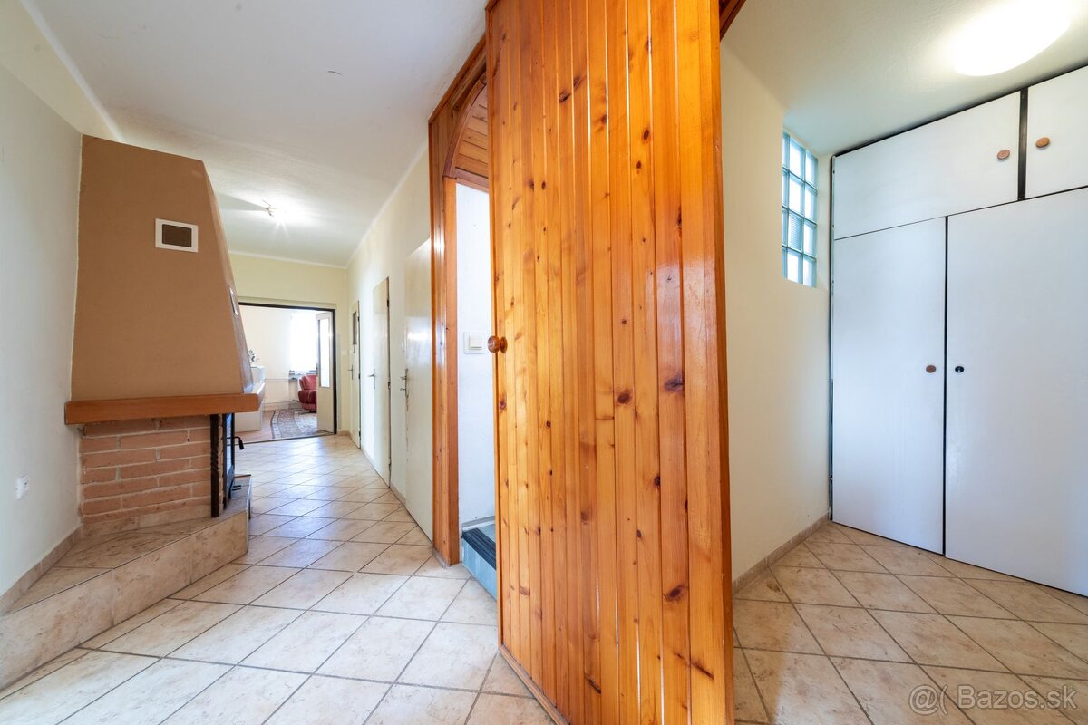 Na predaj dva ihneď obývateľné rodinné domy za cenu jedného - 14