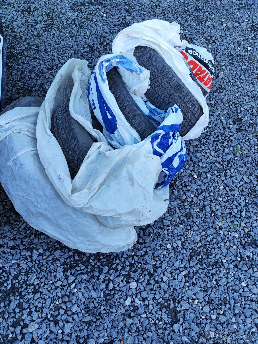 Hyundai i10 1.1 Benzin 108 tis. - 14