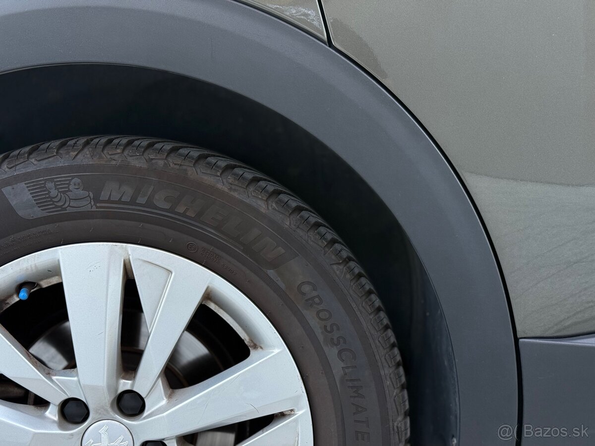 Predám PEUGEOT 3008 1.5 HDI 96kw automat možný leasing - 14