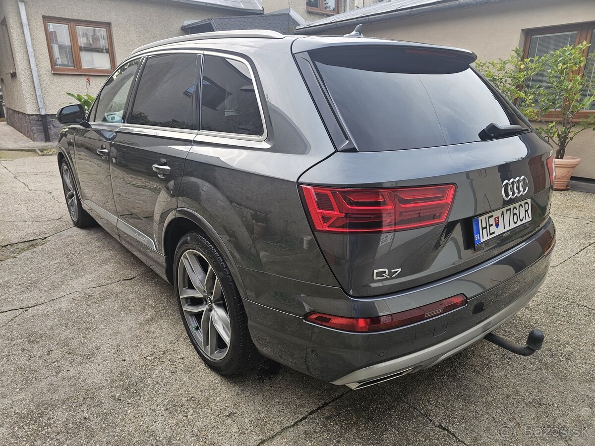 Audi Q7 - 14