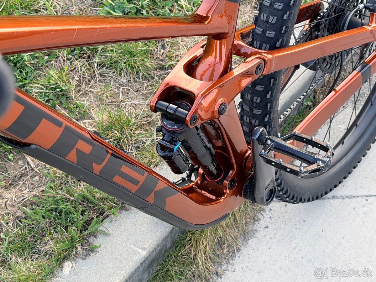 Trek Slash 8 gen 5 2024 - 14