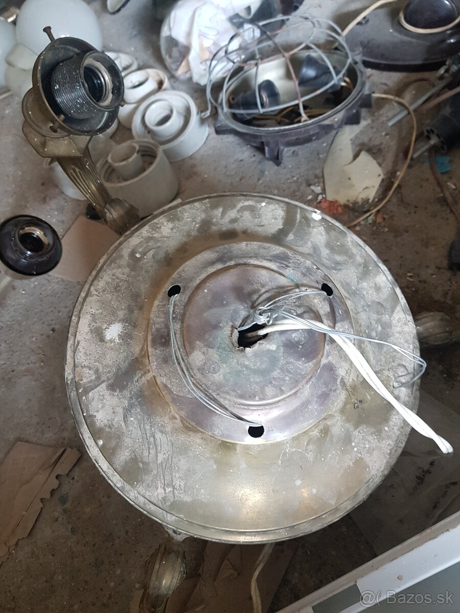 predam stare mosadzne lustre,industrialne lampy - 14