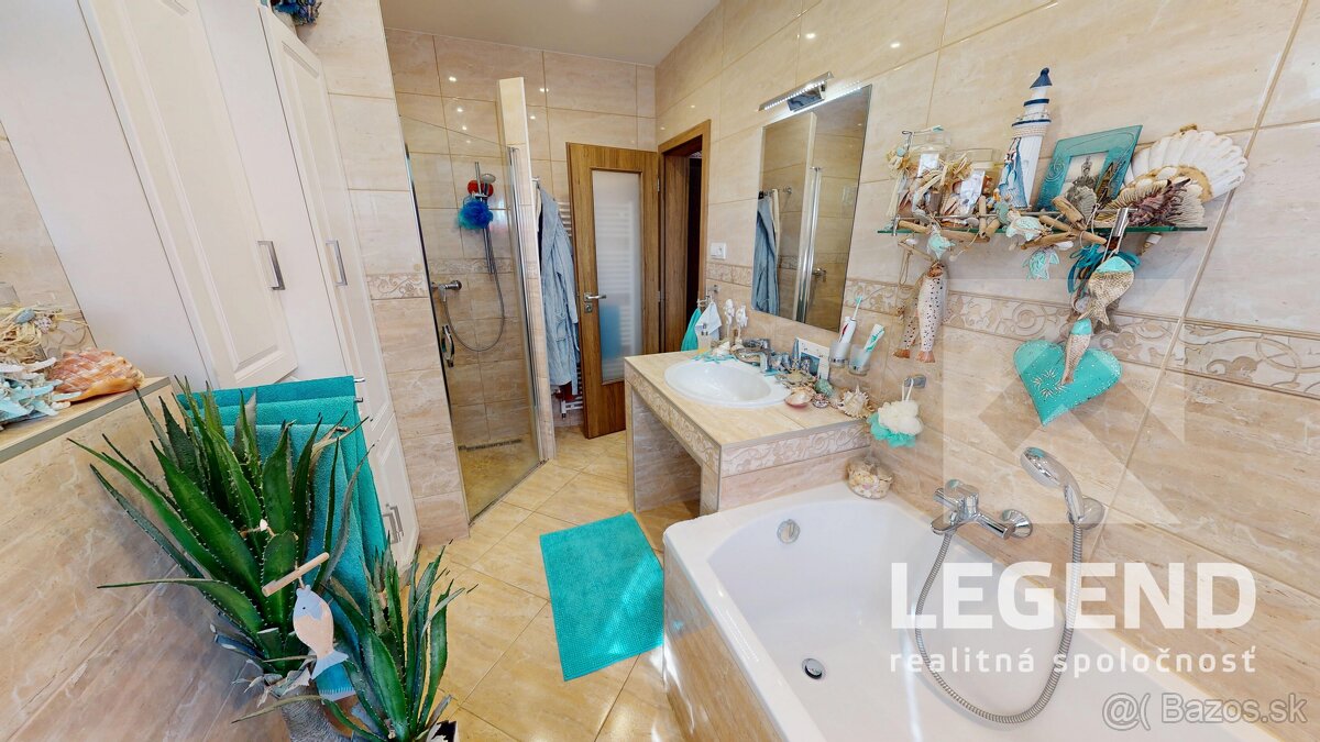 Krásna novostavba RD A. Kochanovce - 3i+1, 650m2, garáž - 14