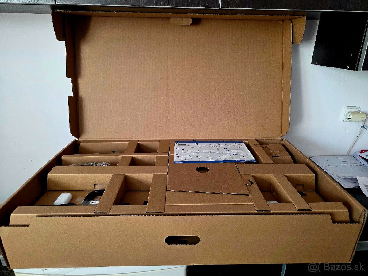 DELL P3223QE 4K IPS monitor - PREDÁM - 14