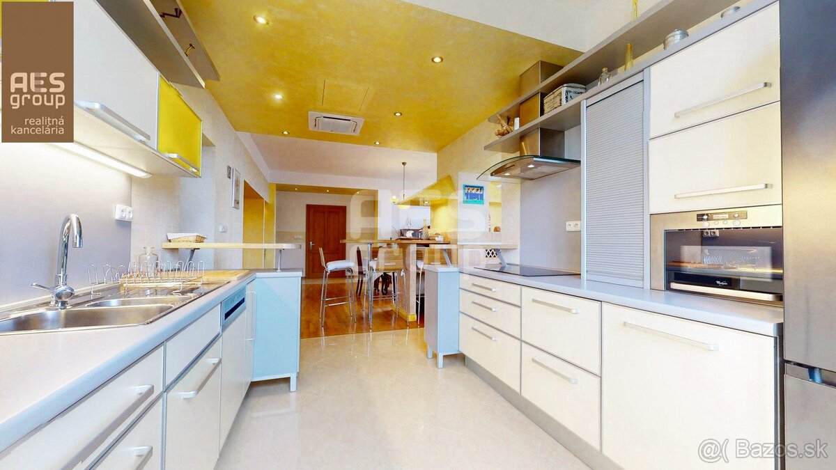 PRENÁJOM, JEDINEČNÝ 4 IZBOVÝ BYT, SMETANOVA, BRATISLAVA – ST - 14