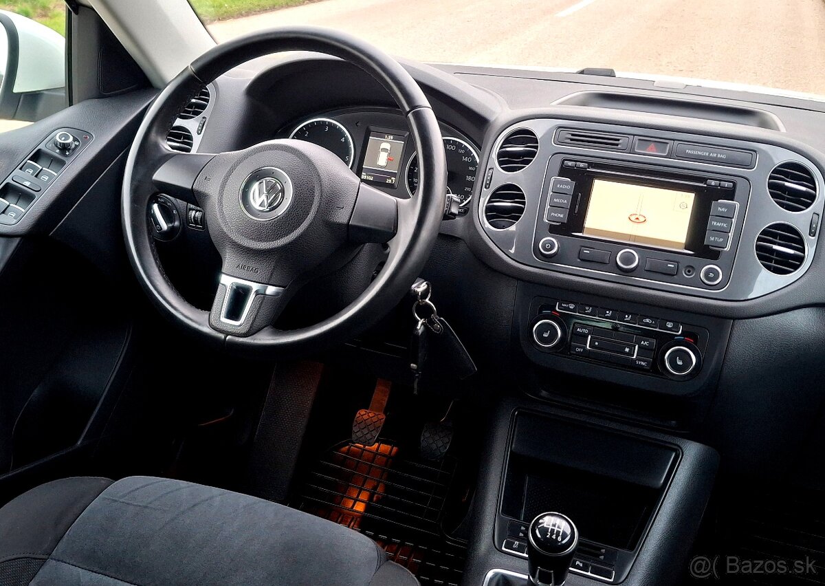 ---V0LKSWAGEN TIGUAN 2,0 TDI CR---len 99100km--- - 14