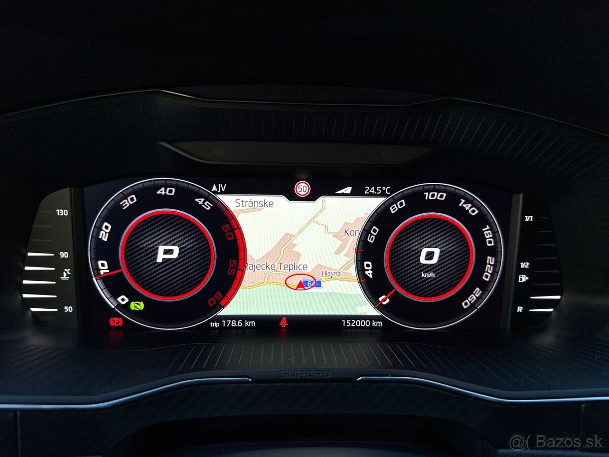 Škoda Superb Combi 2.0 TDI SCR Sportline DSG - 14