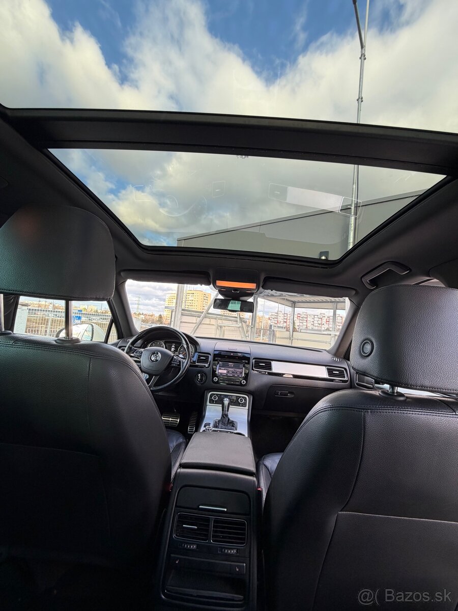 VW Touareg 3.0 TDi - 14