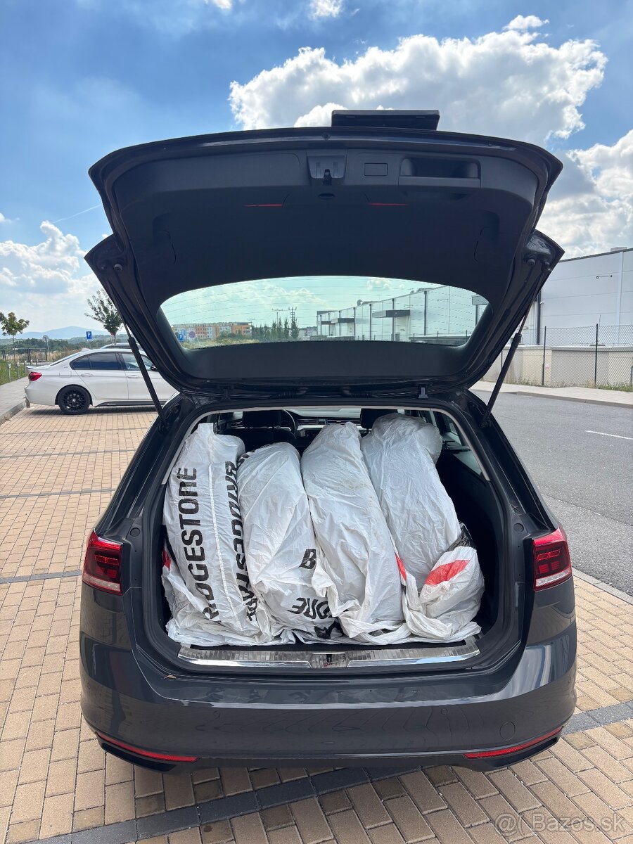 Volkswagen Passat Variant 2.0 TDI EVO Elegance DSG - 14