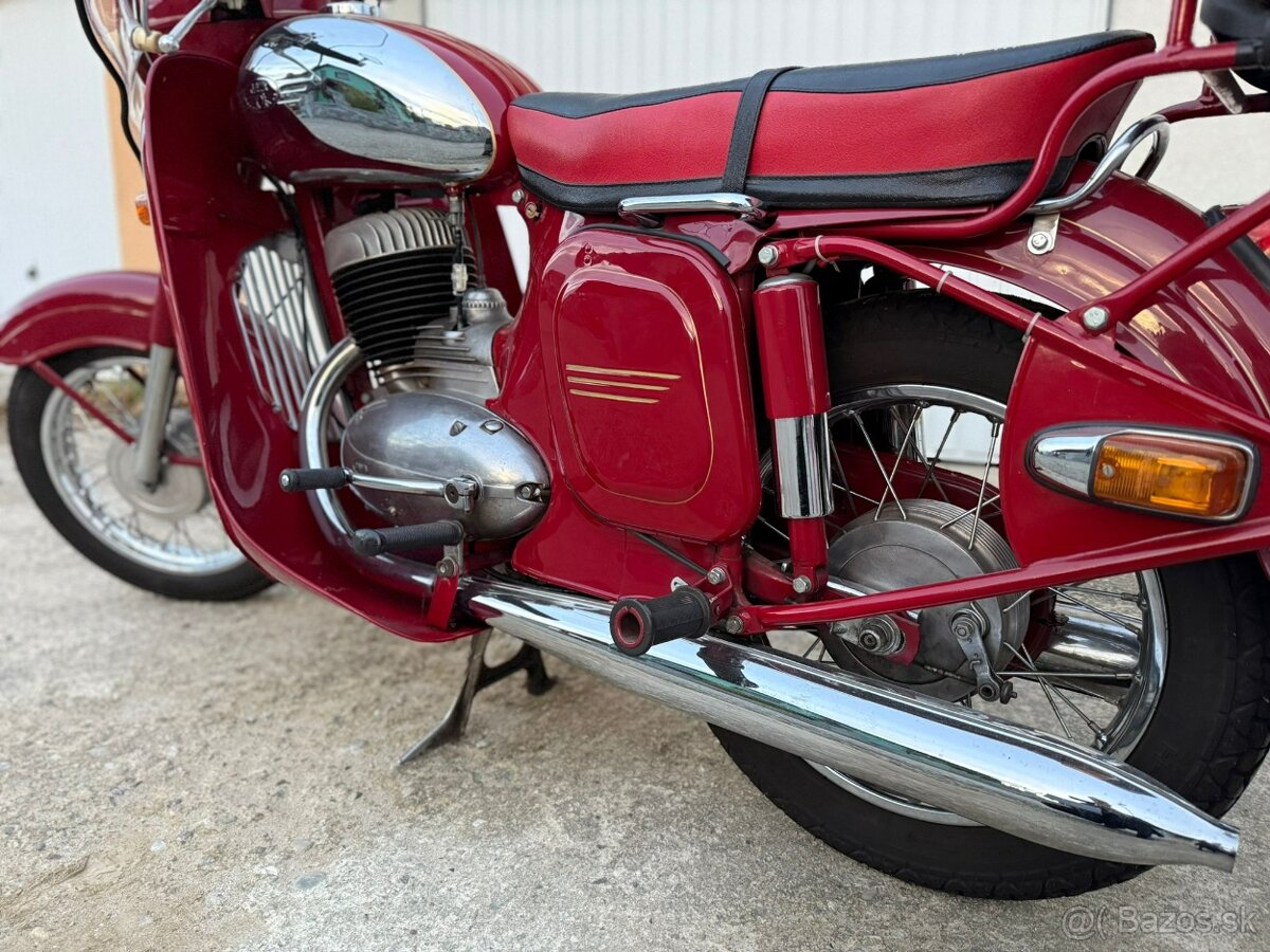 Jawa 250 typ 559 panelka - 14