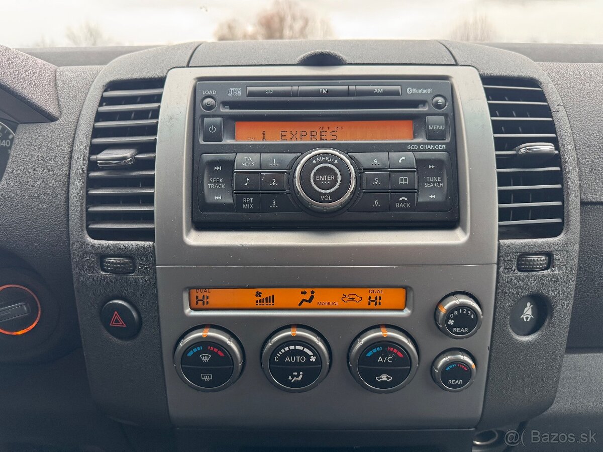 Nissan Pathfinder - 14