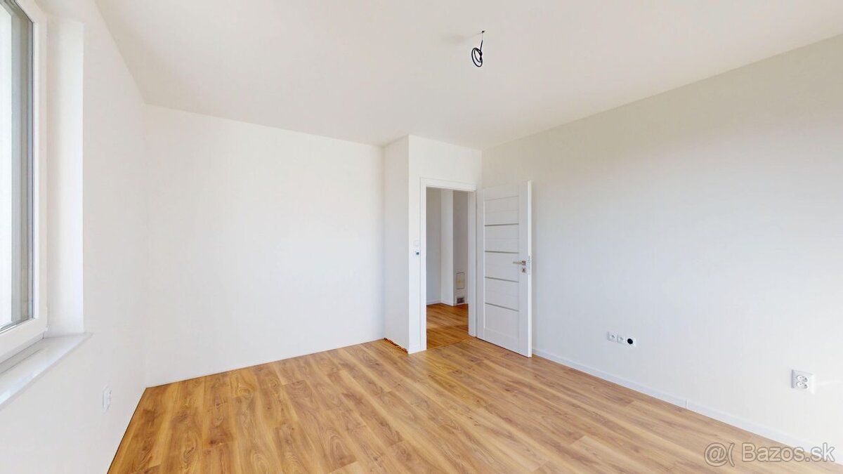 Na predaj Skolaudovaný rodinný dom Turčiansky Michal - 14