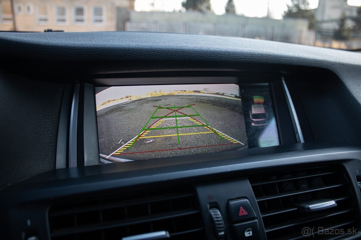 BMW X3 xDrive20d A/T - 14