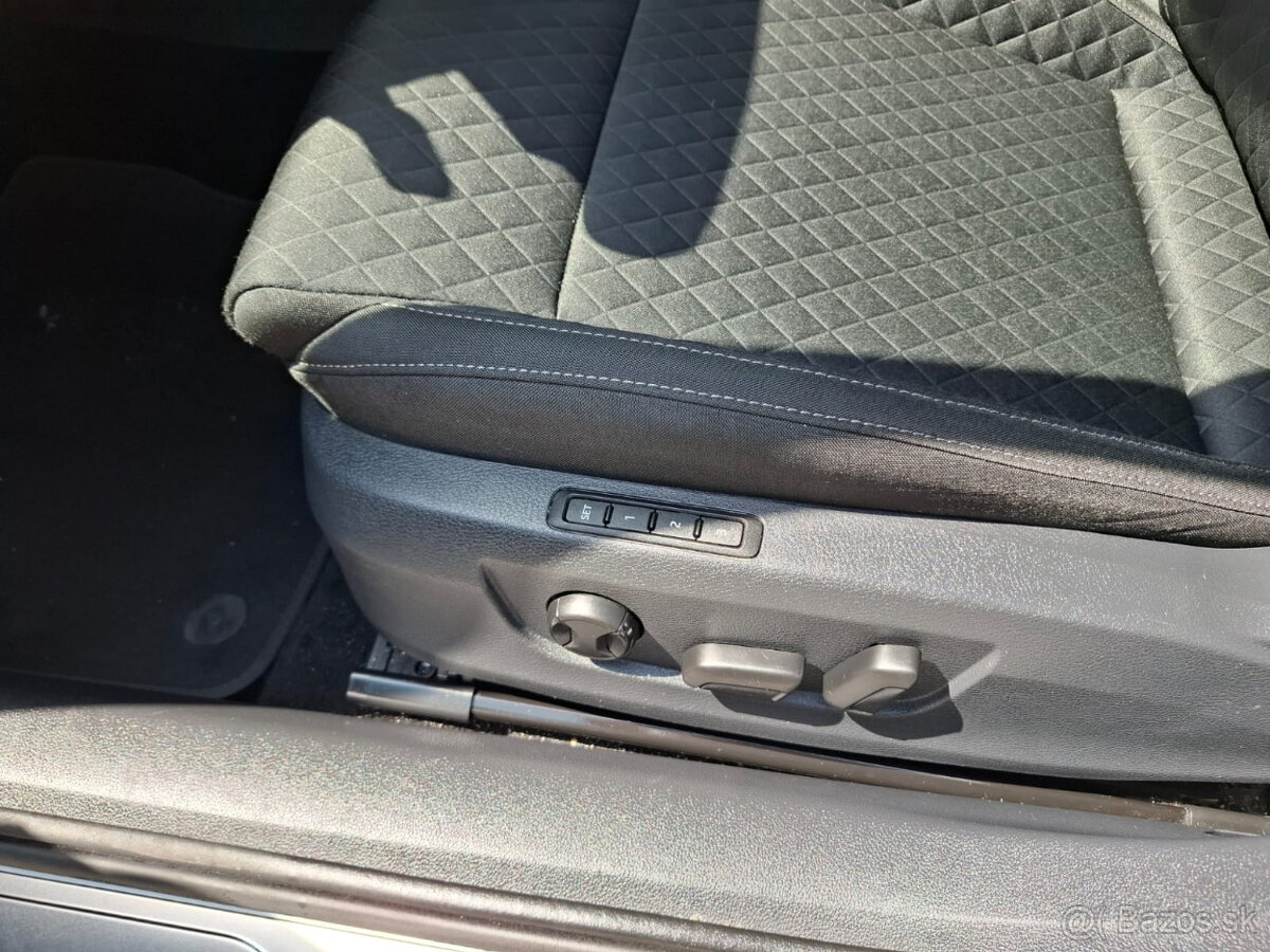 Škoda SuperB combi,110kW diesel,r.v.2020,96.000km - 14