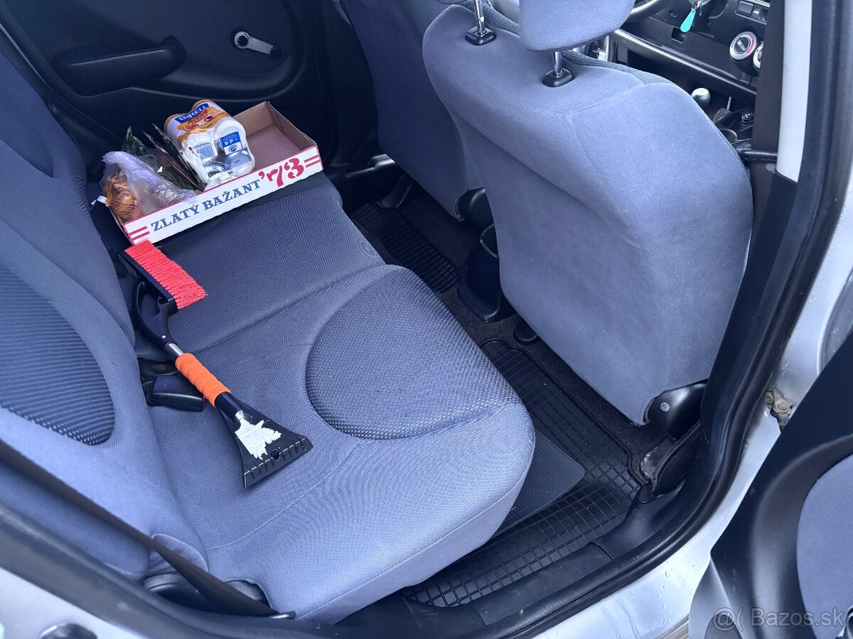 HONDA JAZZ 2005 1.2 57kW 5MT - 14