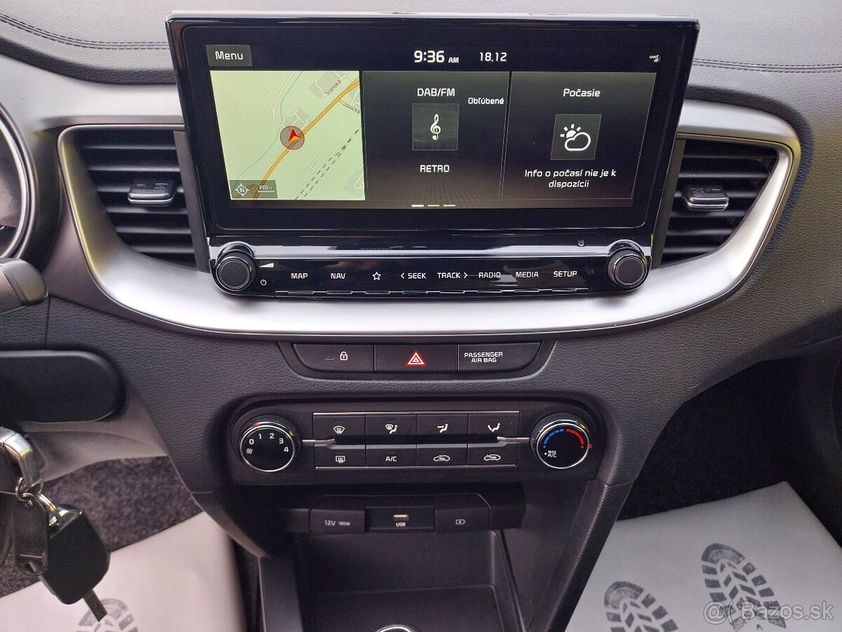 Kia Ceed SW 1.6 CRDi Silver - 14