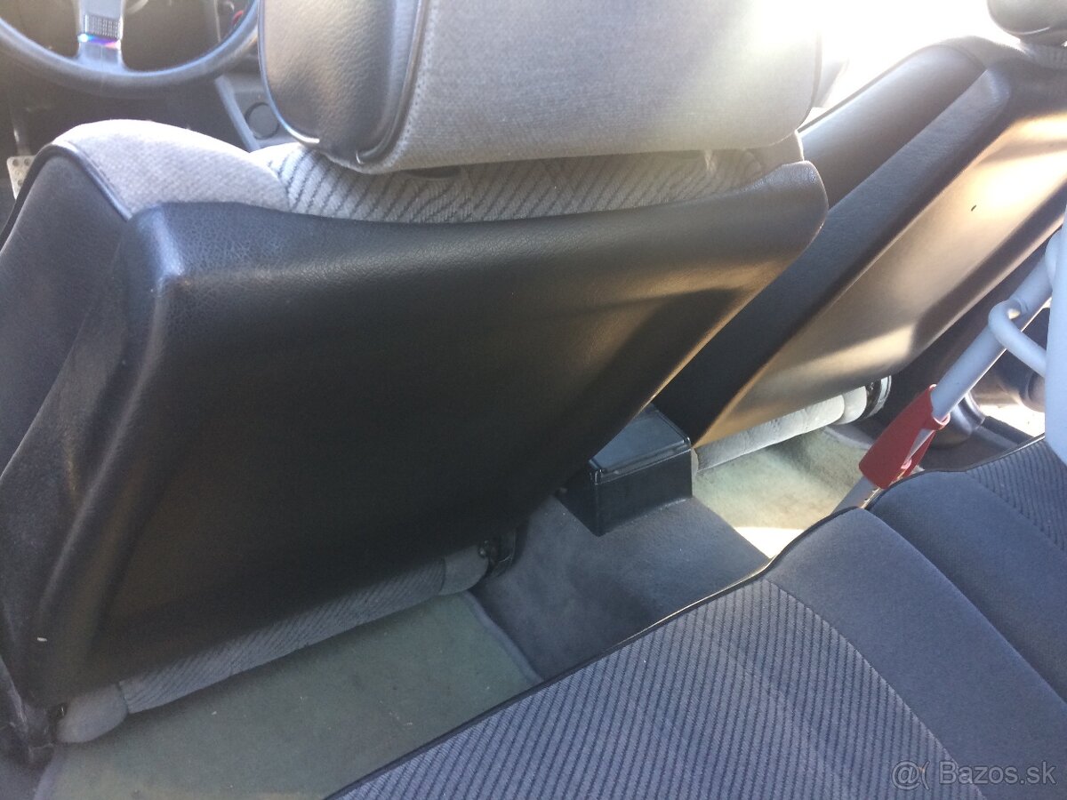 Bmw e30 touring - 14