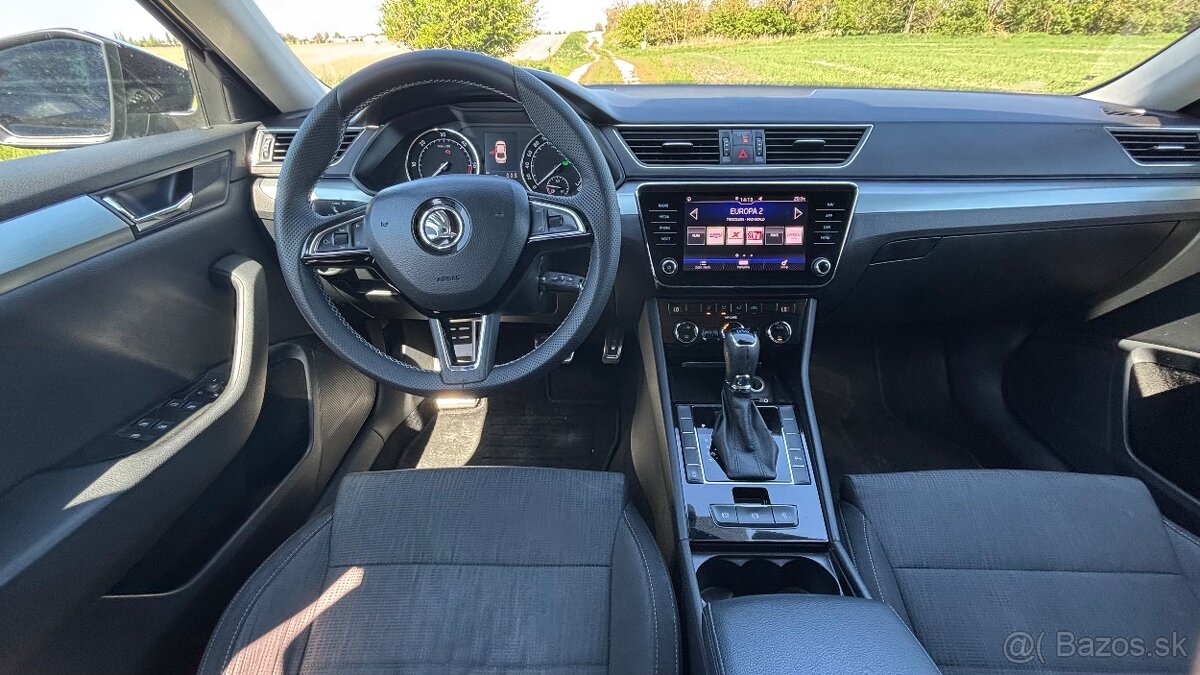 Škoda Superb 2.0 TDI 110 kW - 14
