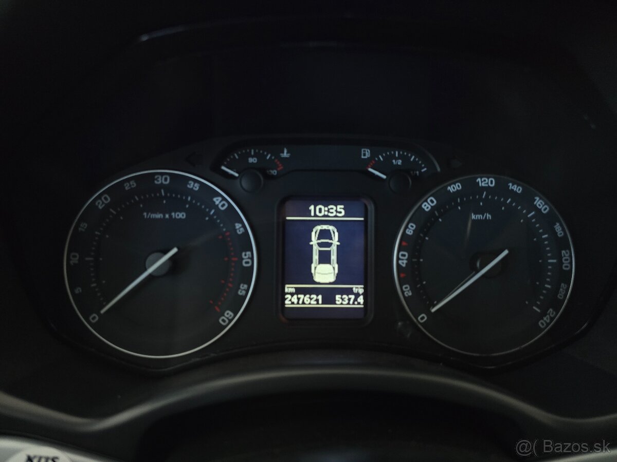 Škoda Octavia Combi 1.9 TDI Ambiente DSG - 14