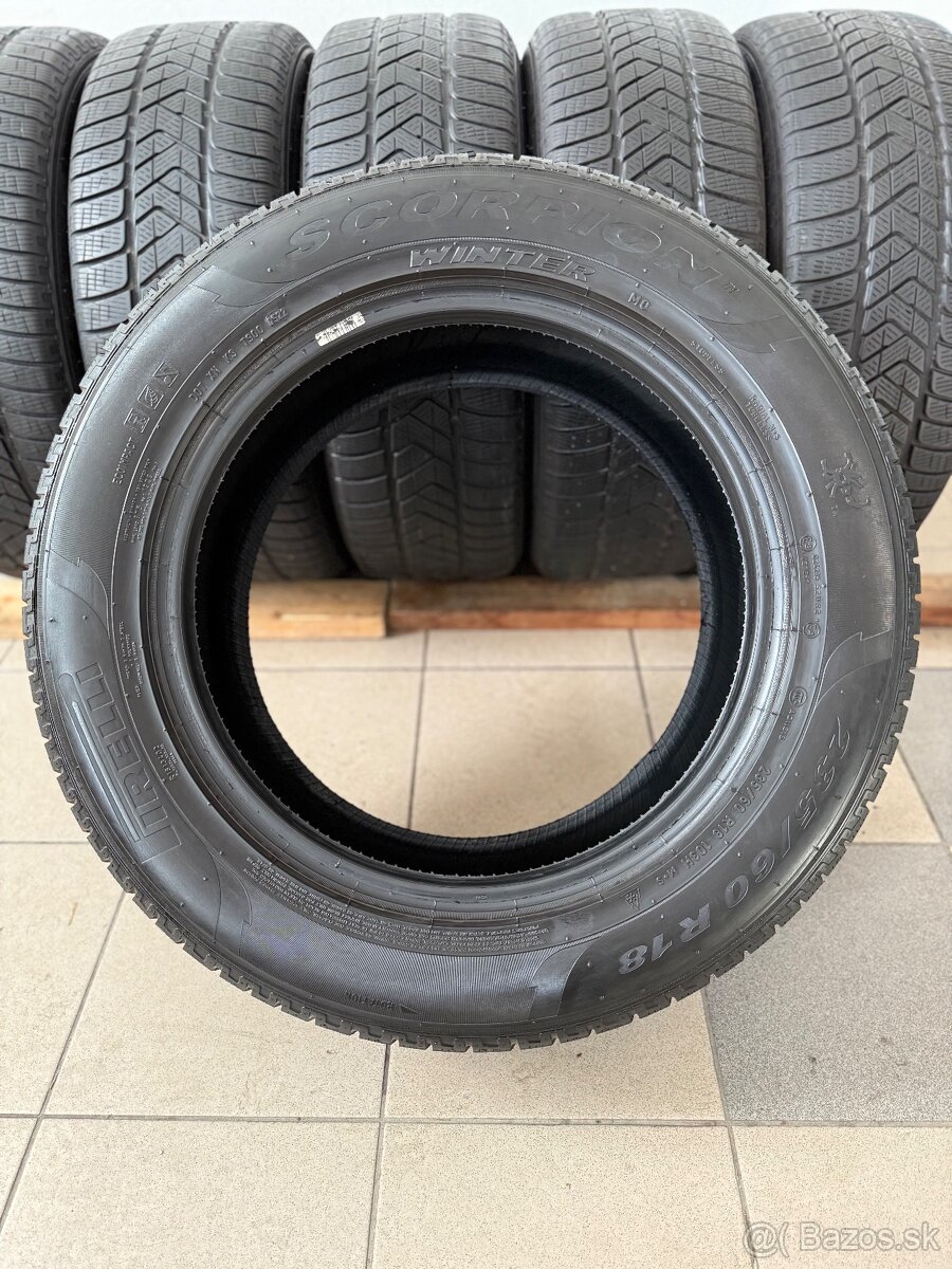Zimné pneumatiky 235/60/18 Pirelli Scorpion Winter MO - 14
