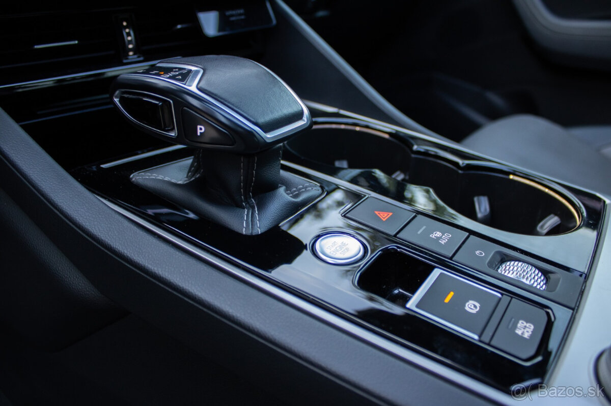 Volkswagen Touareg 4.0 TDI V8 R-line odpočet DPH - 14