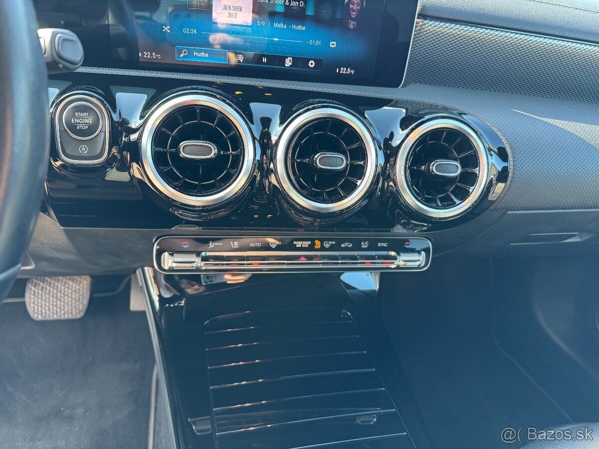 Mercedes Benz CLA Shooting Break-C118-10/2020 - 14