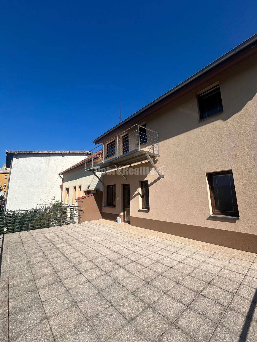 Prenájom 3izb bytu s veľkou terasou pri Gymnáziu - 14