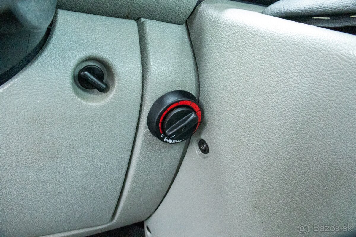 Renault Mascott ODŤAHOVKA 3.0 dCi - 6,5 tony / Ťažné,Webasto - 14