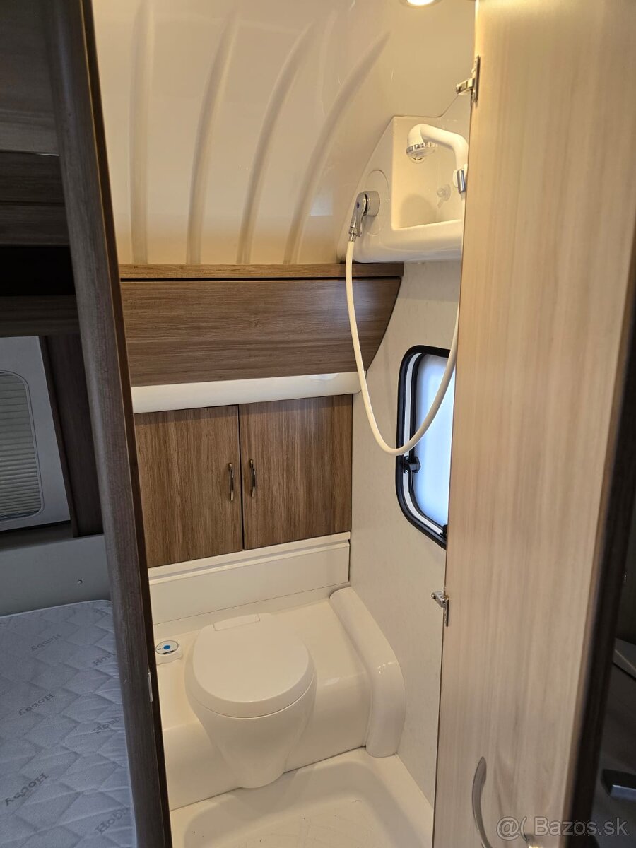 Karavan dvojnápravový 650 - 14