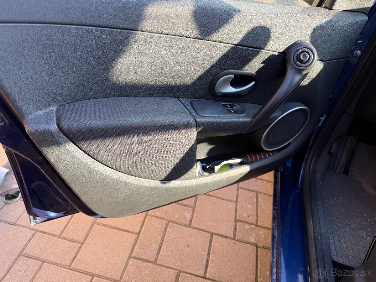 Predám Clio 1,2 - 14